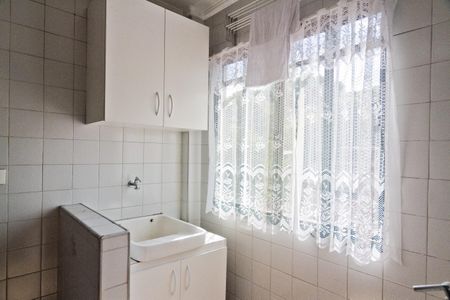 Apartamento para alugar com 45m², 2 quartos e 1 vagaÁrea de Serviço