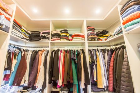 Apartamento para alugar com 75m², 2 quartos e 2 vagasCloset da suíte