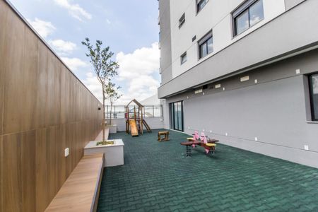 Apartamento para alugar com 75m², 2 quartos e 2 vagasÁrea comum - Playground