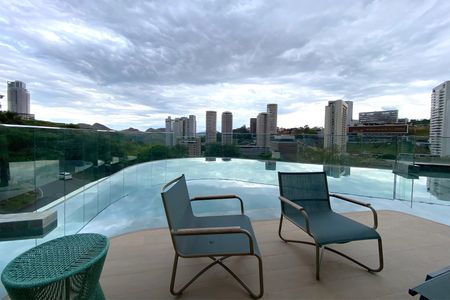 Apartamento à venda com 232m², 4 quartos e 4 vagasÁrea comum - Piscina