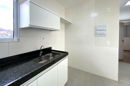 Apartamento para alugar com 55m², 2 quartos e 2 vagasCozinha