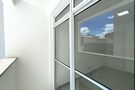 Apartamento para alugar com 54m², 2 quartos e 2 vagasVaranda da Sala