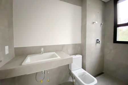 Apartamento à venda com 190m², 3 quartos e 3 vagas Apartamento à venda com 190m², 3 quartos e 3 vagasBanheiro da Suíte 3