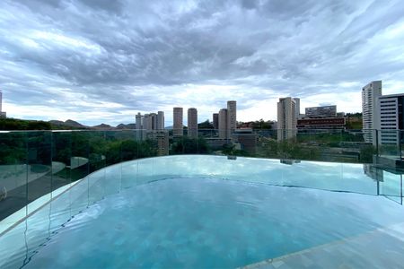 Apartamento à venda com 190m², 3 quartos e 3 vagas