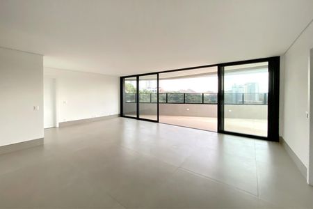 Apartamento à venda com 190m², 3 quartos e 3 vagas Apartamento à venda com 190m², 3 quartos e 3 vagasSala