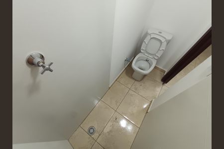 Studio para alugar com 45m², 1 quarto e sem vaga Studio para alugar com 45m², 1 quarto e sem vagaBanheiro