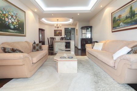 Apartamento à venda com 122m², 3 quartos e 2 vagas Apartamento à venda com 122m², 3 quartos e 2 vagasSala