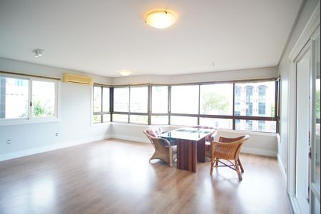 Sala de apartamento à venda com 4 quartos, 155m² em Petrópolis, Porto Alegre