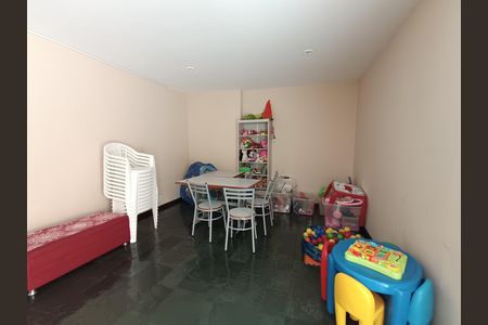Apartamento para alugar com 80m², 3 quartos e 1 vaga Apartamento para alugar com 80m², 3 quartos e 1 vagaÁrea comum - briquedoteca