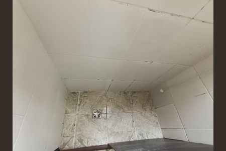 Apartamento para alugar com 80m², 3 quartos e 1 vaga Apartamento para alugar com 80m², 3 quartos e 1 vagaBanheiro da Suíte