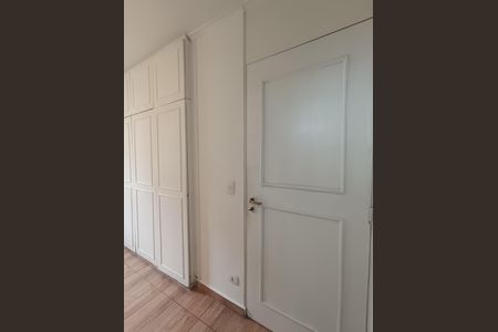 Apartamento para alugar com 80m², 3 quartos e 1 vaga Apartamento para alugar com 80m², 3 quartos e 1 vagaSuíte