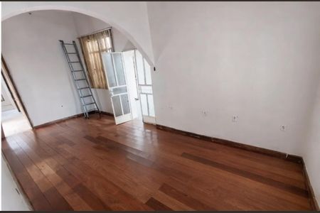 Casa para alugar com 3 quartos, 200m² em Colégio Batista, Belo Horizonte
