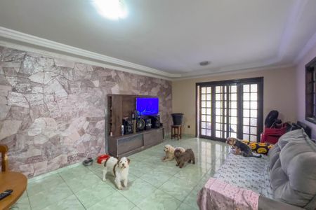 Casa à venda com 300m², 3 quartos e 2 vagasSala