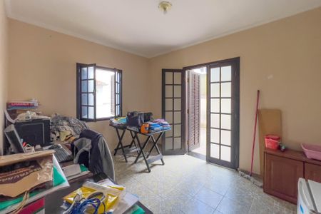 Casa à venda com 300m², 3 quartos e 2 vagasQuarto 3