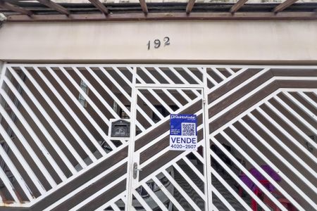 Casa à venda com 300m², 3 quartos e 2 vagasPlaca PJGY-1264