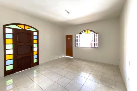Sala de casa para alugar com 3 quartos, 364m² em Padre Eustáquio, Belo Horizonte