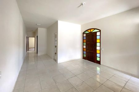 Sala de casa para alugar com 3 quartos, 364m² em Padre Eustáquio, Belo Horizonte
