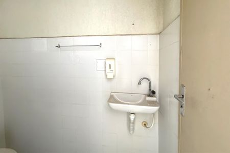 Casa para alugar com 364m², 3 quartos e 2 vagas Casa para alugar com 364m², 3 quartos e 2 vagasBanheiro de serviço