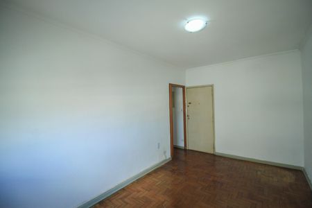 Apartamento para alugar com 69m², 1 quarto e sem vaga