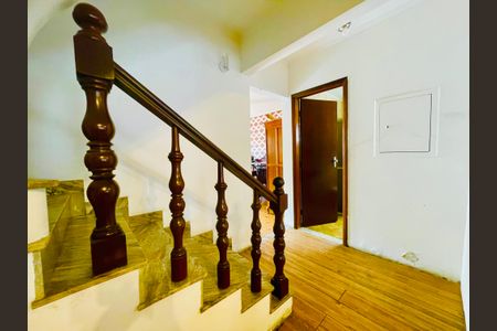 Hall de casa à venda com 4 quartos, 211m² em Jardim Paraventi, Guarulhos