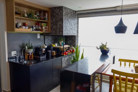 Apartamento à venda com 113m², 3 quartos e 2 vagas Apartamento à venda com 113m², 3 quartos e 2 vagasSacada