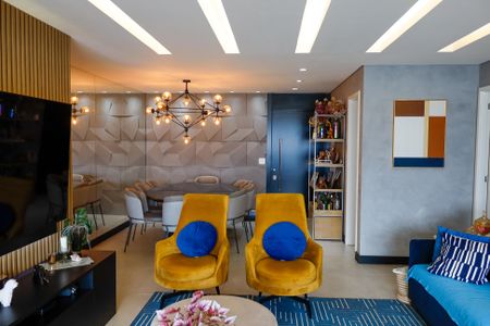 Apartamento à venda com 113m², 3 quartos e 2 vagas Apartamento à venda com 113m², 3 quartos e 2 vagassala