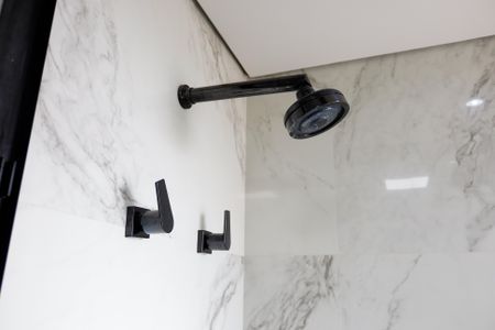 Apartamento à venda com 113m², 3 quartos e 2 vagas Apartamento à venda com 113m², 3 quartos e 2 vagasBanheiro da Suíte 3