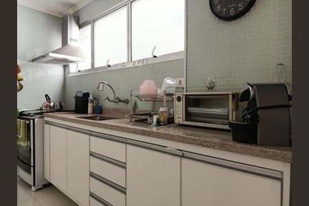 Apartamento para alugar com 150m², 3 quartos e 1 vaga Apartamento para alugar com 150m², 3 quartos e 1 vagaCozinha