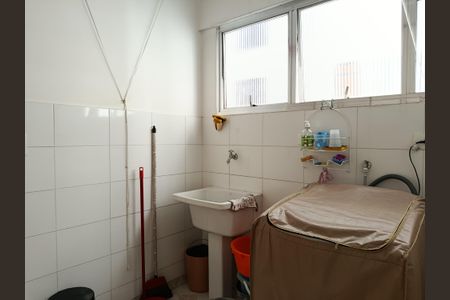 Apartamento para alugar com 150m², 3 quartos e 1 vaga Apartamento para alugar com 150m², 3 quartos e 1 vagaÁrea de Serviço