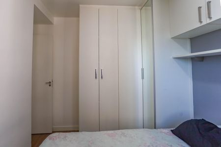 Quarto 1  de apartamento para alugar com 2 quartos, 40m² em Campanário, Diadema