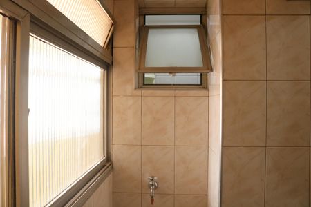 Apartamento à venda com 43m², 2 quartos e 1 vagaÁrea de Serviço