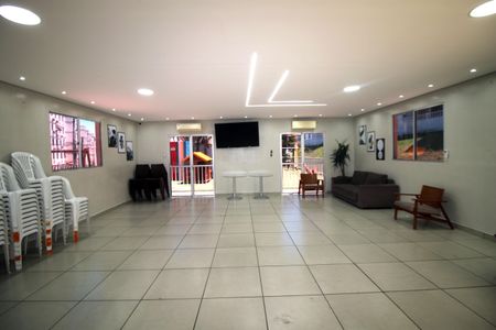 Apartamento para alugar com 45m², 2 quartos e 1 vagaÁrea comum - Salão de festas