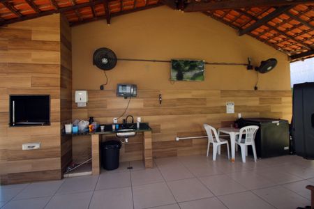 Apartamento para alugar com 45m², 2 quartos e 1 vagaÁrea comum - Churrasqueira