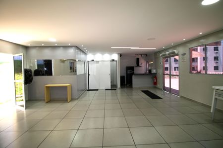 Apartamento para alugar com 45m², 2 quartos e 1 vagaÁrea comum - Salão de festas