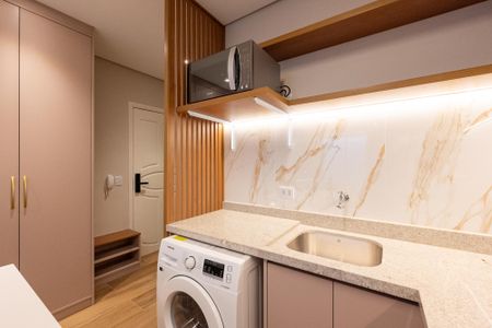 Studio para alugar com 29m², 1 quarto e sem vaga Studio para alugar com 29m², 1 quarto e sem vagaLavanderia