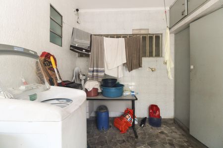 Casa à venda com 240m², 4 quartos e 3 vagasÁrea de Serviço 