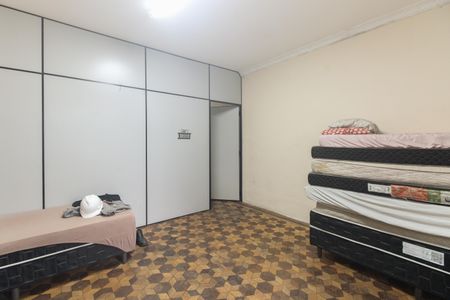 Casa à venda com 240m², 4 quartos e 3 vagasSala/Quarto 1