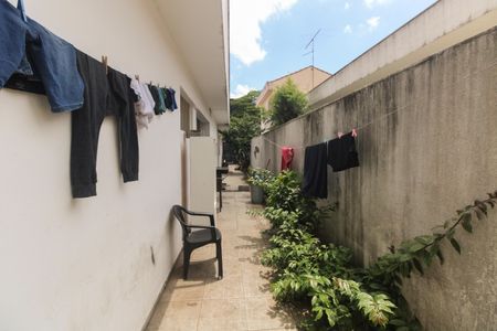 Casa à venda com 240m², 4 quartos e 3 vagasQuintal 