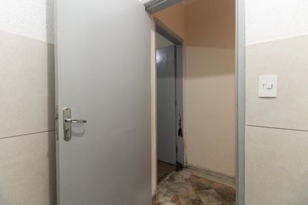 Casa à venda com 240m², 4 quartos e 3 vagasBanheiro 2