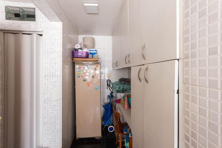 Apartamento à venda com 120m², 3 quartos e 1 vagaÁrea de Serviço