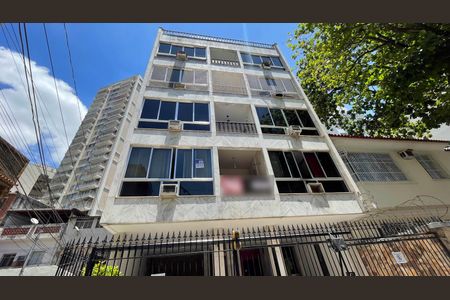 Apartamento à venda com 120m², 3 quartos e 1 vagaFachada