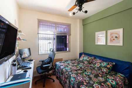 Apartamento à venda com 120m², 3 quartos e 1 vagaQuarto 2