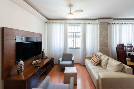 Apartamento à venda com 120m², 3 quartos e 1 vagaSala