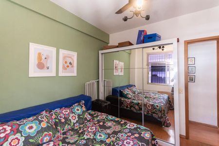 Apartamento à venda com 120m², 3 quartos e 1 vagaQuarto 2