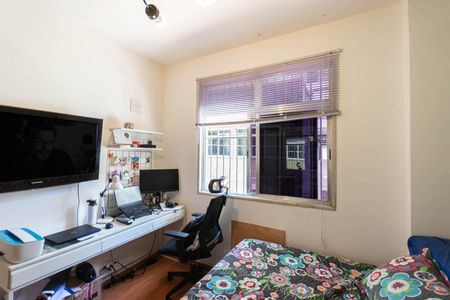 Apartamento à venda com 120m², 3 quartos e 1 vagaQuarto 2