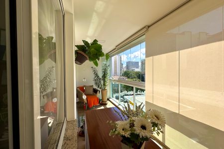 Apartamento à venda com 97m², 3 quartos e 1 vaga