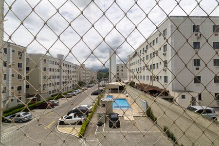Vista Quarto 1 de apartamento para alugar com 2 quartos, 45m² em Campo Grande, Rio de Janeiro