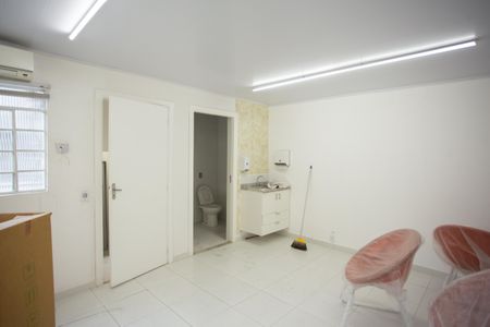 Casa à venda com 110m², 3 quartos e sem vaga Casa à venda com 110m², 3 quartos e sem vagaQUARTO 3- SUÍTE