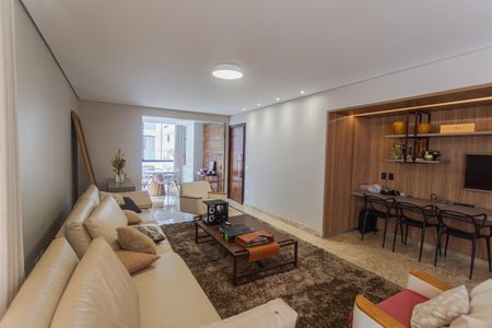 Sala 1 de apartamento para alugar com 3 quartos, 160m² em Cruzeiro, Belo Horizonte