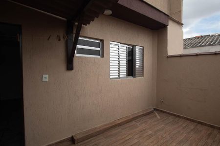 Casa à venda com 210m², 5 quartos e 2 vagas Casa à venda com 210m², 5 quartos e 2 vagasQuintal